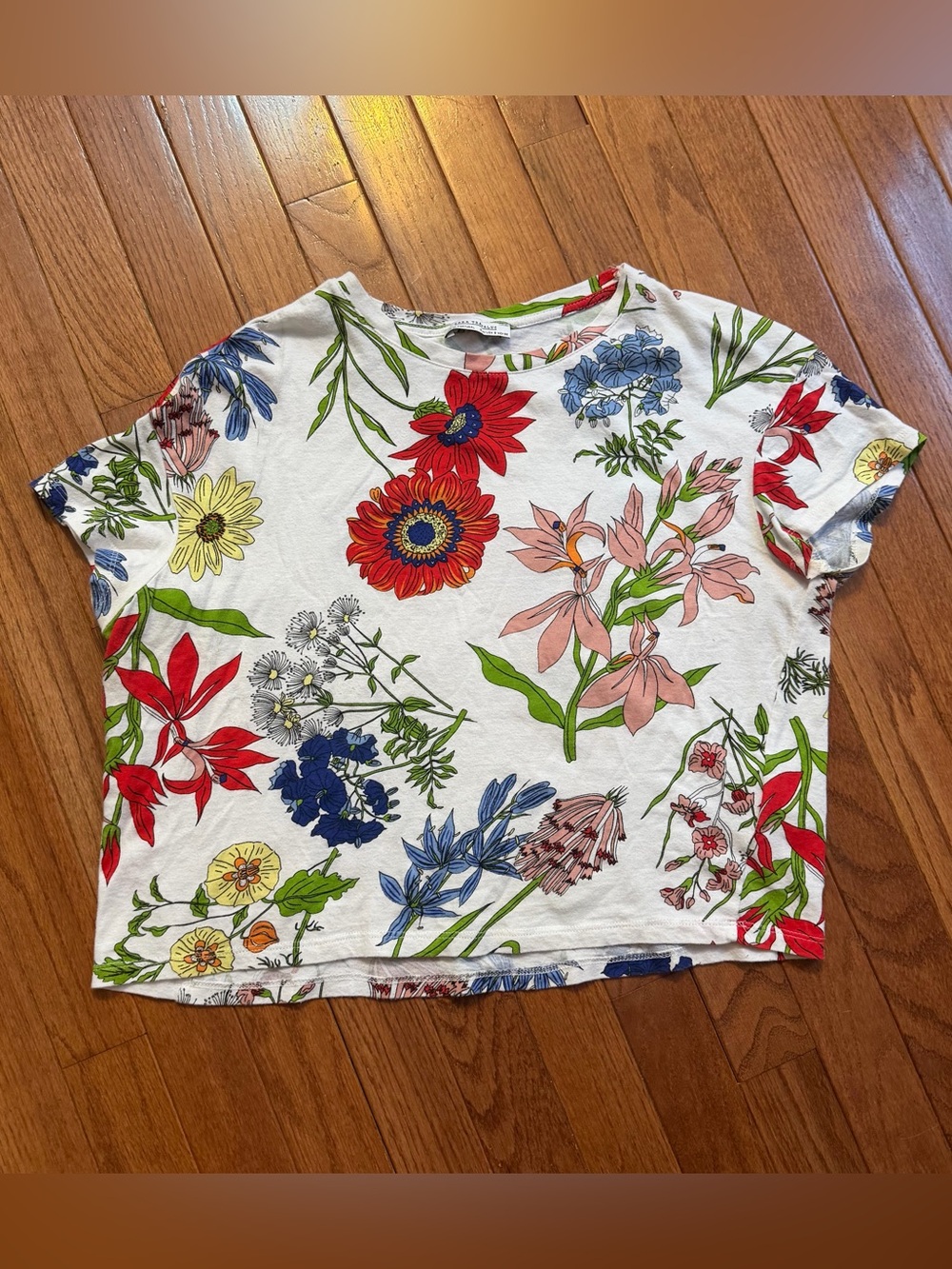 Zara Trafaluc White Floral Print Top with Green Accents